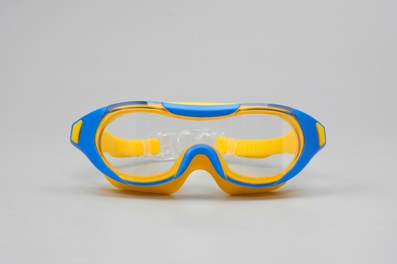 Fashionable Fog Resistant Swimming Goggles For Kids High Definition Ergonomic Design