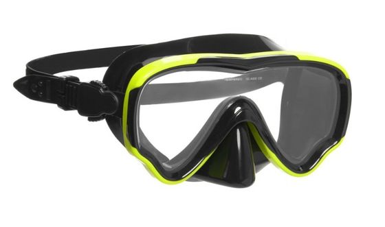 Premium Diving Mask with Tempered Glass Lens, Anti-fog UV Protection, and Adjustable Silicone Strap for Crystal Clear Vision